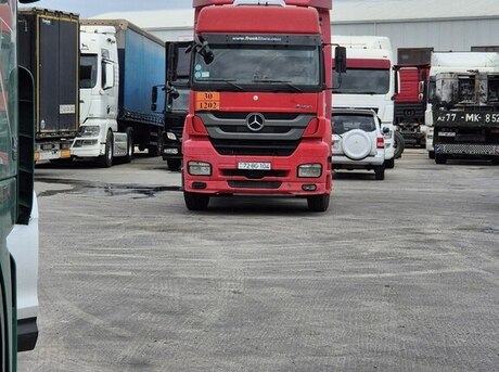 Mercedes Axor 1840 2010
