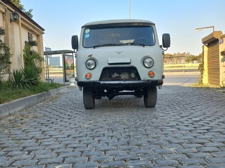 UAZ 33036