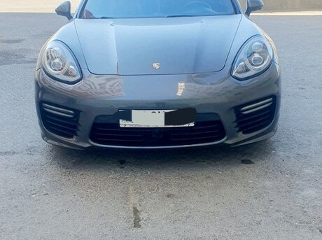 Porsche Panamera GTS 2014
