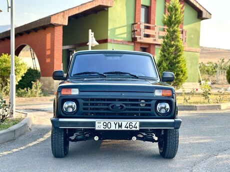 LADA (VAZ) Niva 2025
