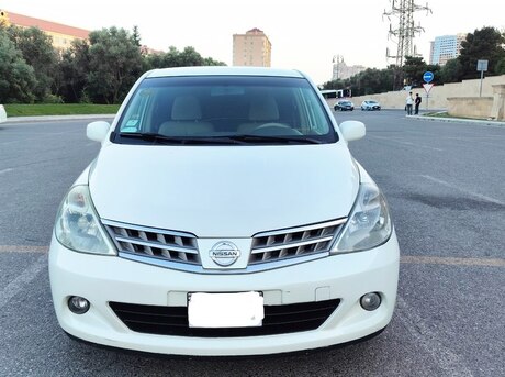 Nissan Tiida 2008