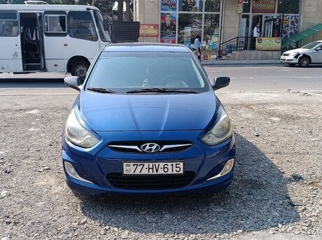 Hyundai Accent 2012