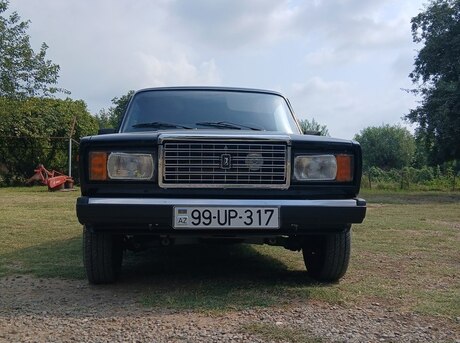 LADA (VAZ) 2107 2010