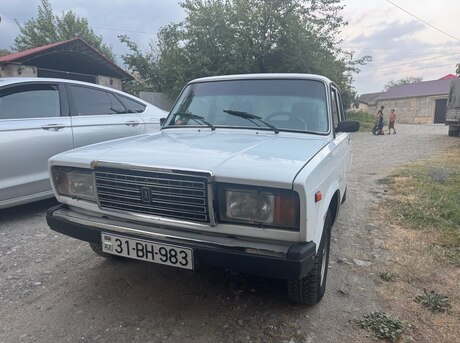 LADA (VAZ) 2107 2004