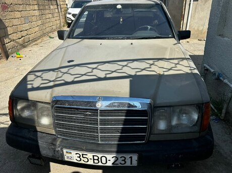 Mercedes 190 1987