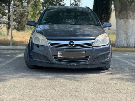 Opel Astra 2008
