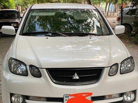 Mitsubishi Airtrek 2002