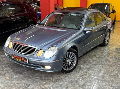 Mercedes E 320