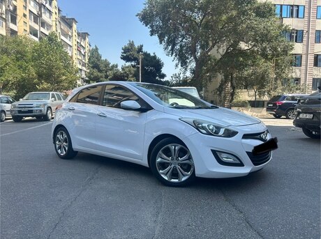 Hyundai i30 2014