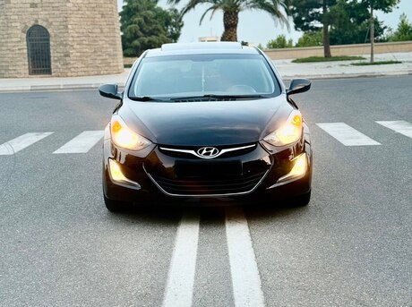 Hyundai Elantra 2015