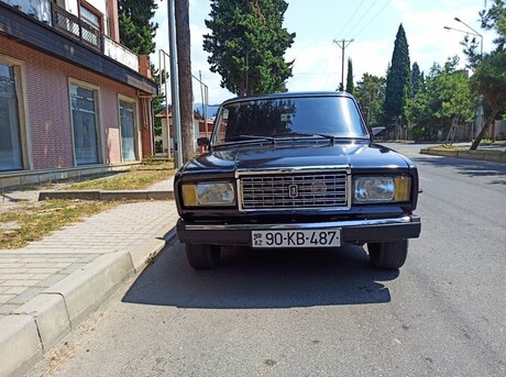 LADA (VAZ) 2107 2010