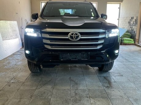 Toyota Land Cruiser 2023
