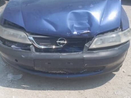 Opel Vectra 1998
