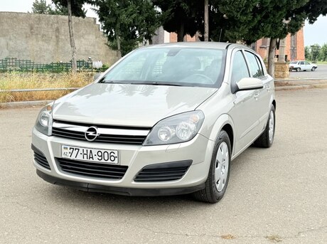 Opel Astra 2006