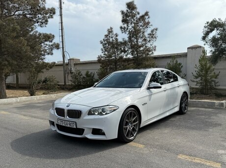 BMW 528