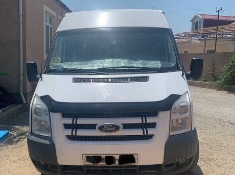 Ford Transit 2010