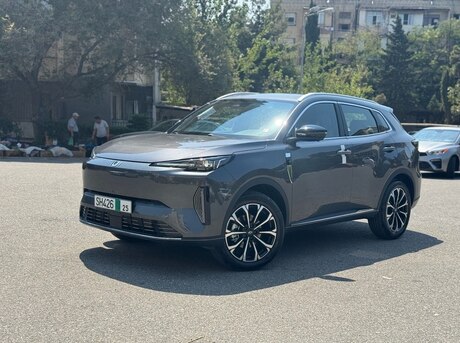 Changan Qiyuan Q05 2025