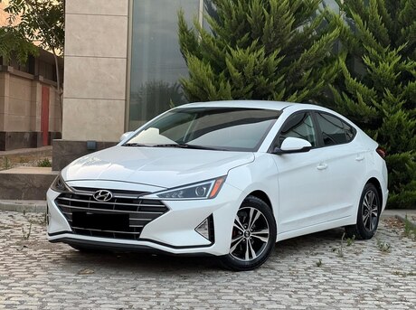 Hyundai Elantra 2020