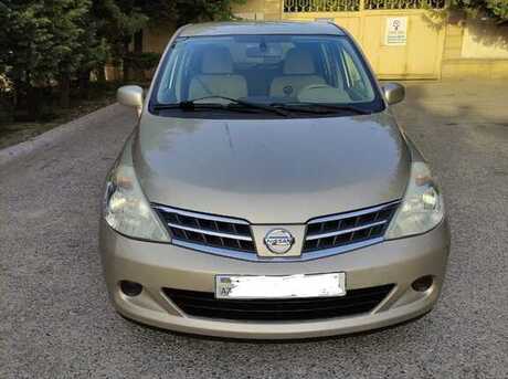 Nissan Tiida 2012