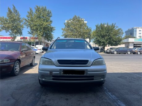 Opel Astra 2000
