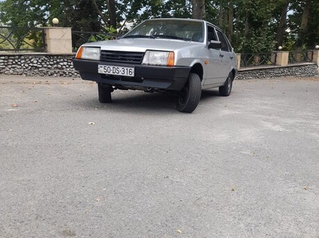 LADA (VAZ) 21099