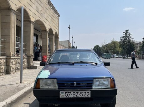 LADA (VAZ) 21099 2000
