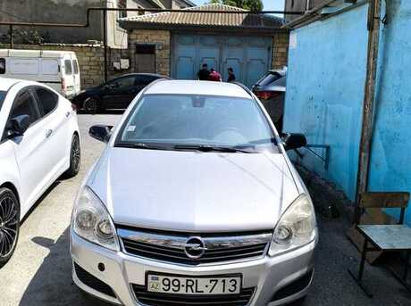 Opel Astra 2007
