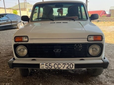LADA (VAZ) Niva 2006