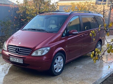 Mercedes Viano 2007