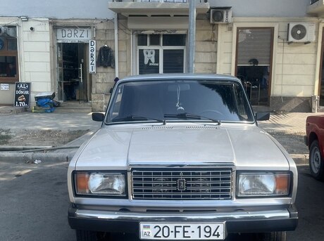 LADA (VAZ) 2107 2010