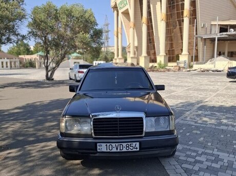 Mercedes E 300 d 1995