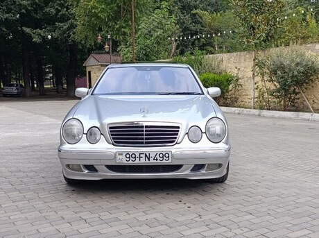 Mercedes E 270 2001