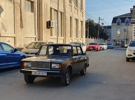 LADA (VAZ) 2107 2010