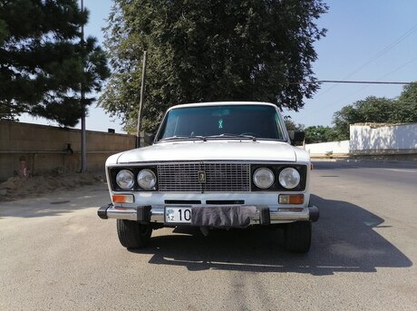 LADA (VAZ) 2106 2000