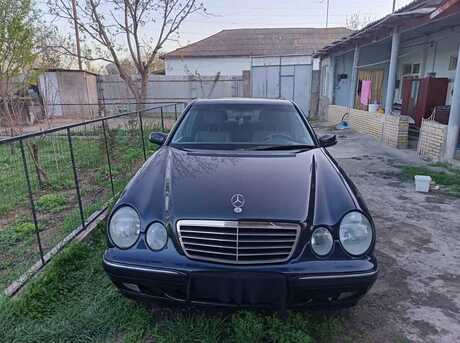 Mercedes E 280 2000