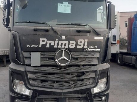 Mercedes Actros 1848 2014
