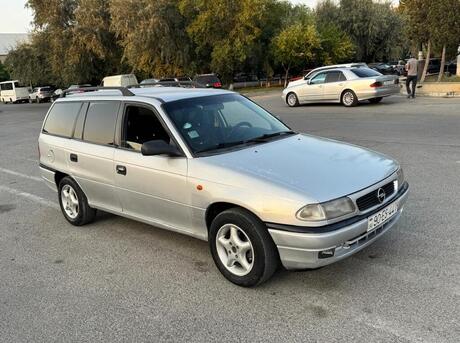 Opel Astra 1997