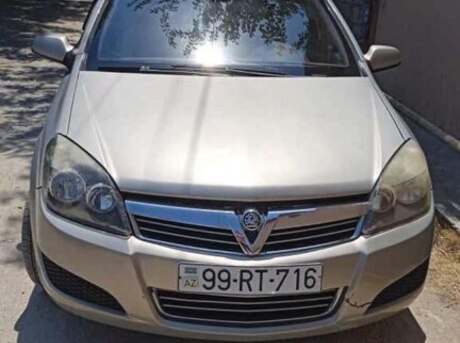 Opel Astra 2007