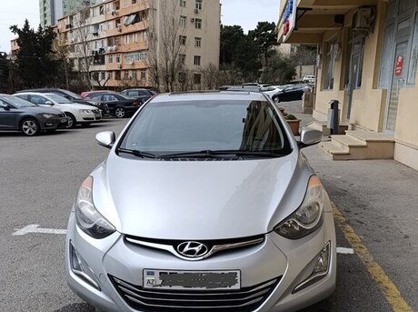 Hyundai Elantra 2011