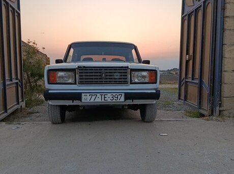 LADA (VAZ) 2107 2004