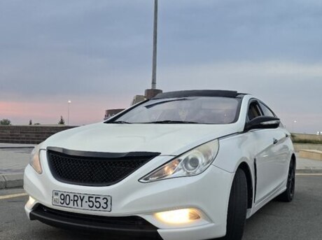 Hyundai Sonata 2010