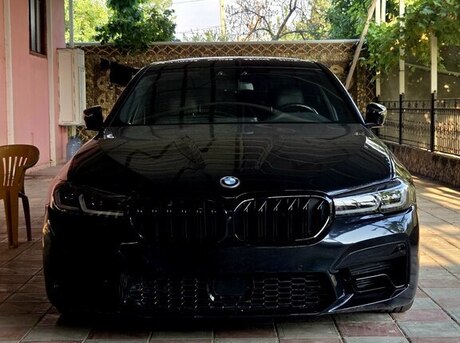BMW 530e 2019