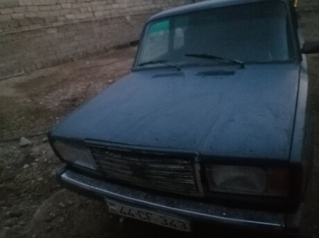 LADA (VAZ) 2107 2000