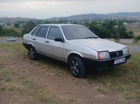 LADA (VAZ) 21099 1998