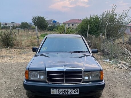 Mercedes 190 1992