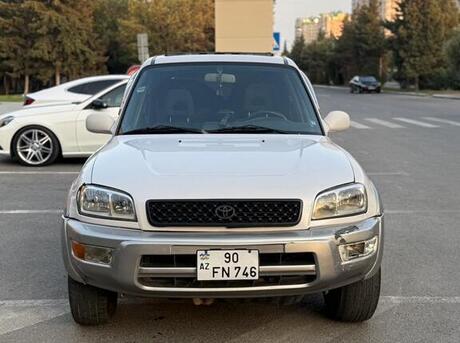 Toyota RAV4 1998