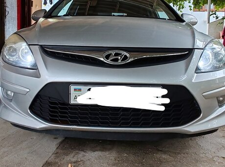 Hyundai i30 2010