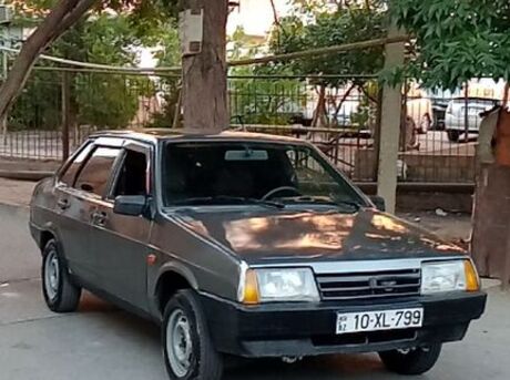 LADA (VAZ) 21099 1992