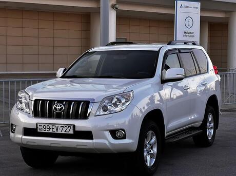 Toyota Land Cruiser Prado 2012