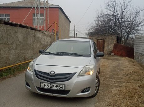 Toyota Yaris 2008